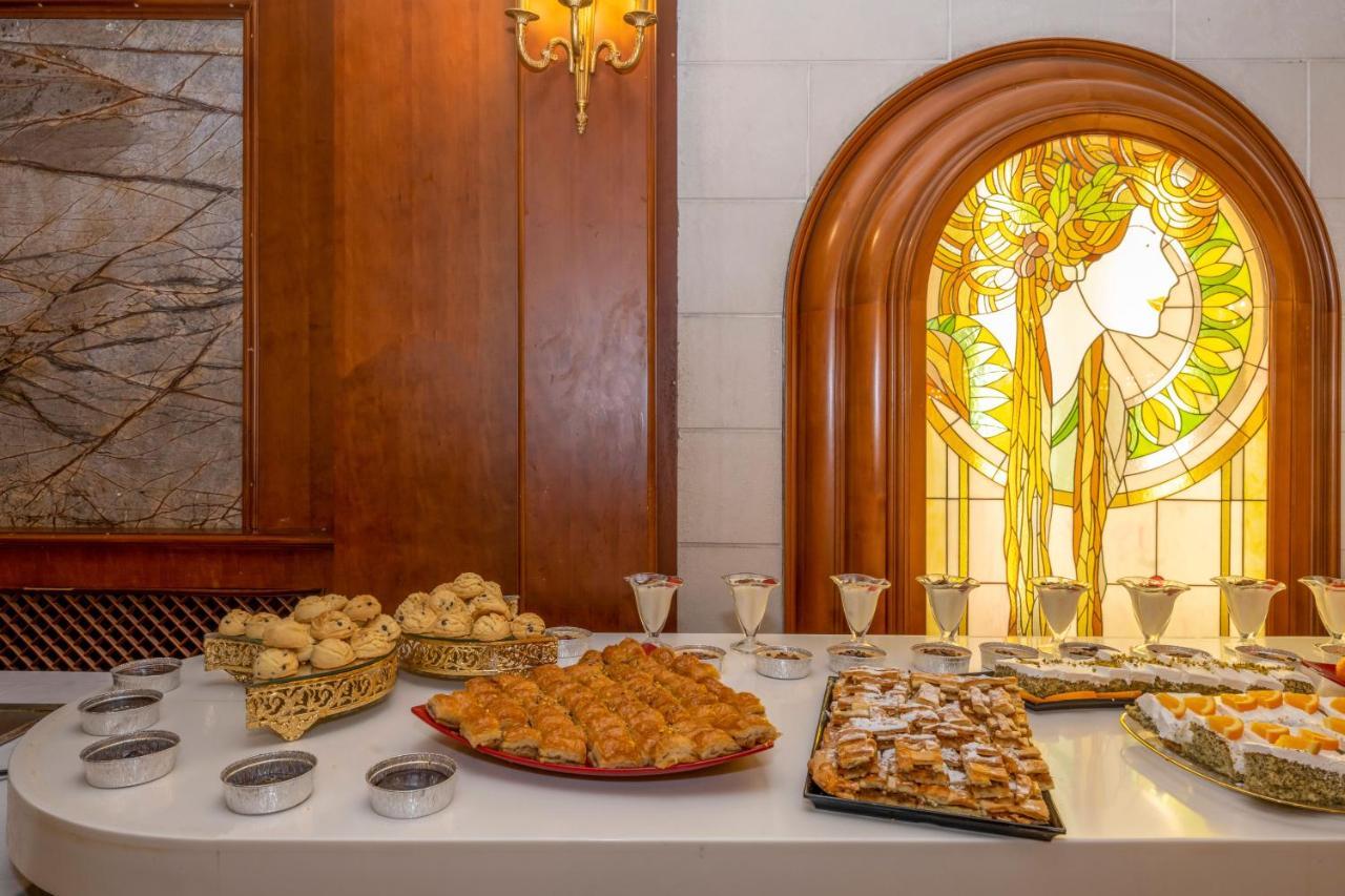 Готель Wyndham Old 5*